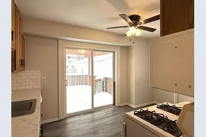 2631 Liberty Road, Norton Shores, MI 49441 - Photo 8