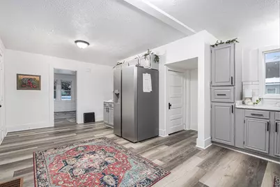 127 N O Keefe Street, Cassopolis, MI 49031 - Photo 8