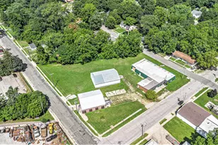 402 S Oak St, Buchanan, MI 49107 - Photo 26