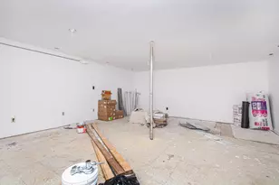 402 S Oak St, Buchanan, MI 49107 - Photo 16