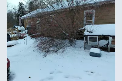 2064 Coloma Road, Benton Harbor, MI 49022 - Photo 2