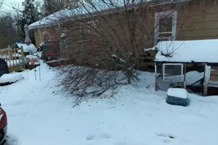 2064 Coloma Rd, Benton Harbor, MI 49022 - Photo 2