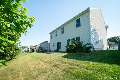 597 Trumpeter Bay Drive, Benton Harbor, MI 49022 - Photo 38