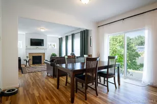 597 Trumpeter Bay Dr, Benton Harbor, MI 49022 - Photo 16