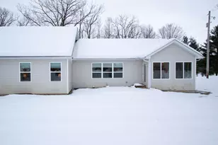 2193 Gethings Rd, Battle Creek, MI 49015 - Photo 4