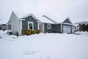 2193 Gethings Rd, Battle Creek, MI 49015 - Photo 1