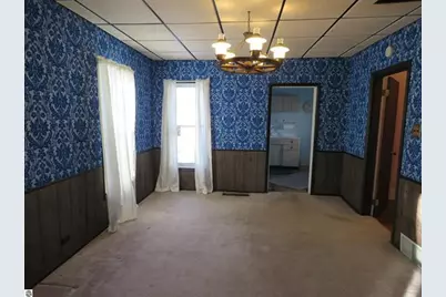 605 E Garfield Street, Cadillac, MI 49601 - Photo 4