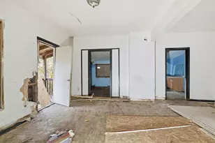 877 Oakland Ave SW, Grand Rapids, MI 49503 - Photo 12