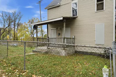 877 Oakland Avenue SW, Grand Rapids, MI 49503 - Photo 4