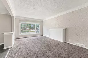 18093 Mendota St, Detroit, MI 48221 - Photo 4