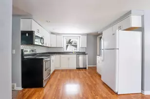 8005 Edmonds St, Portage, MI 49024 - Photo 8