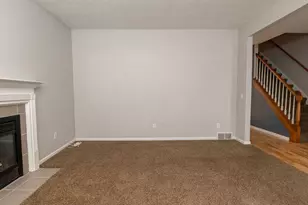 2550 Willow View Dr, Jenison, MI 49428 - Photo 4