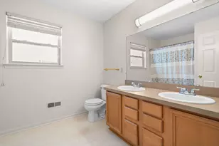 9639 Hampton Dr, Belleville, MI 48111 - Photo 42