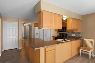 9639 Hampton Dr, Belleville, MI 48111 - Photo 18