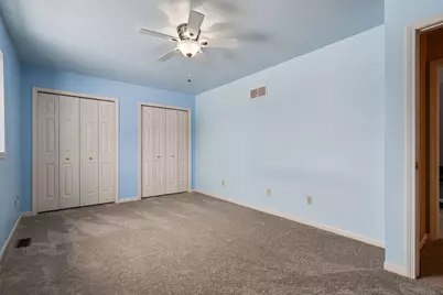 9639 Hampton Drive, Belleville, MI 48111 - Photo 36