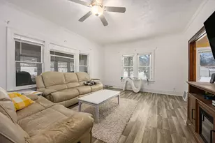 926 Washburn Ave, Kalamazoo, MI 49048 - Photo 6