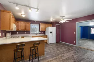 32435 Co Rd 669, Lawton, MI 49065 - Photo 8