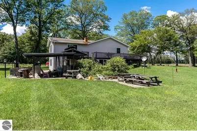 3175 Strand Road, Muskegon, MI 49445 - Photo 26