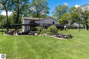 3175 Strand Rd, Muskegon, MI 49445 - Photo 26