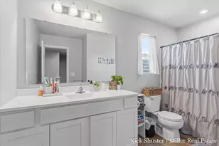 210 Thorn Hill Ct, Hastings, MI 49058 - Photo 24