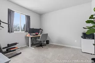 210 Thorn Hill Ct, Hastings, MI 49058 - Photo 26