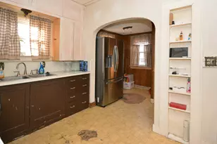 601 N Kalamazoo St, Paw Paw, MI 49079 - Photo 22