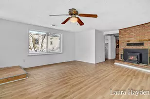 525 S 1st St, Edmore, MI 48829 - Photo 6