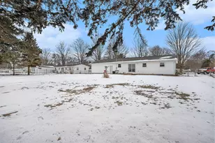 69705 Eisenhower Rd, Sturgis, MI 49091 - Photo 24