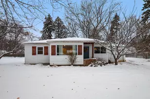 3815 Auburn Ave NE, Grand Rapids, MI 49525 - Photo 2