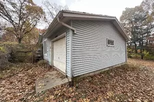 4156 Echo Rd, Benton Harbor, MI 49022 - Photo 4