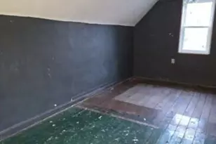 216 W Pine St, Bloomingdale, MI 49026 - Photo 8