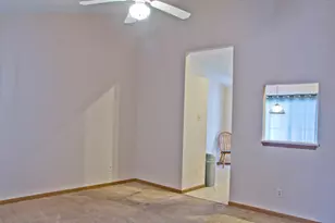 115 Dogwood Cir, Dowagiac, MI 49047 - Photo 6