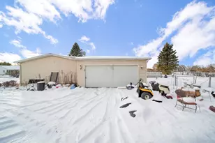 224 Ambler Dr, Brooklyn, MI 49230 - Photo 22