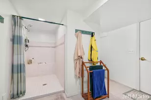 5622 Far Hill Dr SE, Grand Rapids, MI 49546 - Photo 40