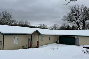 203 Cass St, Augusta, MI 49012 - Photo 4