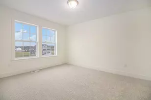 7946 Snow Vw Dr SE, Alto, MI 49302 - Photo 18