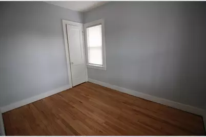 1028 Mollno Street, Wyandotte, MI 48192 - Photo 4
