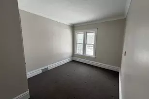 424 Oak St, Kalamazoo, MI 49007 - Photo 6