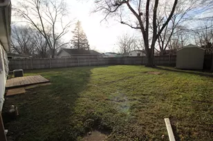 15756 Woodmont St, Romulus, MI 48174 - Photo 2