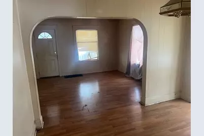 2400 Reynolds Street, Muskegon, MI 49444 - Photo 6