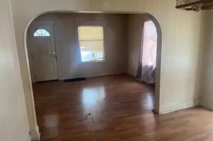 2400 Reynolds St, Muskegon, MI 49444 - Photo 6