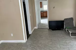 17892 Runyon St, Detroit, MI 48234 - Photo 2