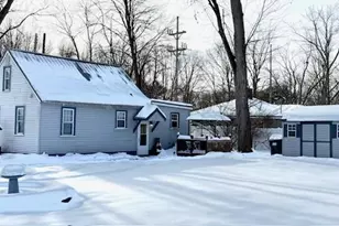 1240 E Hile Rd, Norton Shores, MI 49441 - Photo 4