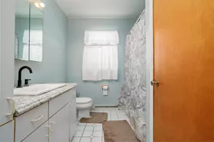 12293 Beadle Lake Rd, Battle Creek, MI 49014 - Photo 16