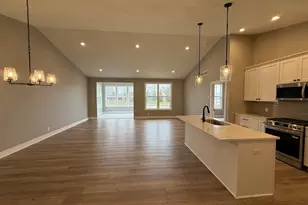 11980 Smithfield Dr, Holland, MI 49424 - Photo 6