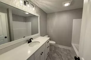 11980 Smithfield Dr, Holland, MI 49424 - Photo 18