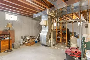 80 E 37th St, Holland, MI 49423 - Photo 34