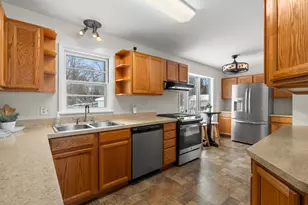 2229 W Osterhout Ave, Portage, MI 49024 - Photo 14
