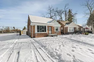 18926 Ashton Ave, Detroit, MI 48219 - Photo 4