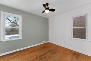 18926 Ashton Ave, Detroit, MI 48219 - Photo 14